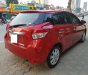 Toyota Yaris 2015 - Bán Toyota Yaris sản xuất 2015, màu đỏ, xe nhập 