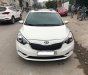 Kia K3 2015 - Bán Kia K3 1.6 số tự động đời 2015, màu trắng cực đẹp