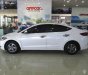 Hyundai Elantra 1.6MT 2016 - Bán Hyundai Elantra 1.6MT năm 2016, màu trắng