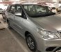 Toyota Innova 2.0E 2015 - Cần bán gấp Toyota Innova 2.0E đời 2015, màu bạc