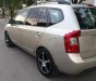 Kia Carens 2010 - Cần bán gấp Kia Carens sản xuất năm 2010, màu vàng còn mới