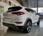 Hyundai Tucson 1.6 AT Turbo 2018 - Bán ô tô Hyundai Tucson 1.6 AT Turbo năm sản xuất 2018, màu trắng, giá tốt