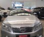 Toyota Camry 2.0E 2014 - Bán xe Toyota Camry 2.0E đời 2014, màu bạc, 820 triệu