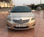 Toyota Vios 1.5E MT 2010 - Cần bán Toyota Vios E sản xuất năm 2010, màu vàng cát, giá chỉ 285 triệu