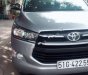 Toyota Innova 2.0G 2017 - Bán Toyota Innova 2.0G năm 2017, màu xám số tự động, 842tr