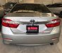 Toyota Camry 2.0E 2013 - Bán Toyota Camry 2.0E sản xuất 2013, màu bạc