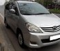 Toyota Innova   2011 - Bán xe Toyota Innova năm 2011, màu bạc