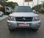 Mitsubishi Pajero 3.0 2005 - Bán Mitsubishi Pajero 3.0 đời 2005, màu bạc số sàn, giá chỉ 280 triệu