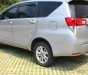 Toyota Innova  E   2016 - Bán ô tô Toyota Innova E sản xuất năm 2016, màu bạc  