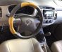 Toyota Innova E 2.0MT 2014 - Bán Toyota Innova E 2.0MT năm 2014, màu bạc còn mới