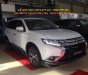 Mitsubishi Stavic 2018 - "Cực hot" bán Mitsubishi Outlander xe 7 chỗ, góp 90% xe, 7l/100km, LH Lê Nguyệt: 0911.477.123 - 0988.799.330