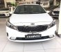 Kia Cerato 1.6 AT 2018 - Bán xe Kia Cerato 1.6 AT đời 2018, màu trắng, 589 triệu