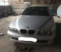 BMW 5 Series  525i  2002 - Cần bán gấp BMW 5 Series 525i đời 2002, màu bạc, giá chỉ 239 triệu