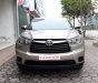 Toyota Highlander LE 2014 - Cần bán Toyota Highlander LE đời 2014, màu vàng, xe nhập