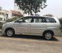 Toyota Innova 2012 - Cần bán gấp Toyota Innova đời 2012, màu bạc