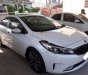 Kia Cerato 2.0 AT 2016 - Bán xe Kia Cerato 2.0AT năm 2016, màu trắng xe gia đình