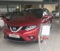 Nissan X trail   2.0 MID Premium  2017 - Cần bán gấp Nissan X trail 2.0 MID Premium sản xuất 2017, màu đỏ, giá chỉ 852 triệu