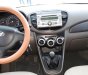 Hyundai i10 2013 - Cần bán xe Hyundai i10 năm 2013 màu bạc, giá 195 triệu, xe nhập