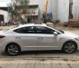 Hyundai Elantra 2017 - Cần bán xe Hyundai Elantra đời 2017, màu trắng