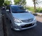 Toyota Innova G 2011 - Cần bán xe Toyota Innova G đời 2011, màu bạc, giá tốt