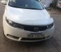 Kia Forte 2013 - Bán Kia Forte sản xuất năm 2013, màu trắng xe gia đình, 380tr
