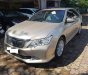 Toyota Camry 2.5G 2013 - Cần bán xe Toyota Camry 2.5G năm 2013, màu vàng