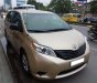 Toyota Sienna Le 2010 - Cần bán xe Toyota Sienna 2.7 LE 2010 màu vàng cát nhập Mỹ