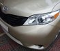 Toyota Sienna Le 2010 - Cần bán xe Toyota Sienna 2.7 LE 2010 màu vàng cát nhập Mỹ