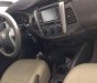 Toyota Innova 2.0E 2012 - Cần bán gấp Toyota Innova 2.0E sản xuất năm 2012, màu bạc, giá chỉ 475 triệu