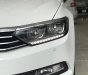 Volkswagen Passat GP 2016 - Cần bán Volkswagen Passat GP đời 2017, màu trắng, trả trước 400 triệu