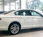 Volkswagen Passat GP 2016 - Cần bán Volkswagen Passat GP đời 2017, màu trắng, trả trước 400 triệu