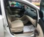 Toyota Venza 2.7 AT 2010 - Cần bán gấp Toyota Venza 2.7 AT 2010, màu trắng, xe nhập, 845 triệu