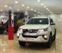 Toyota Fortuner MT 2017 - Bán ô tô Toyota Fortuner MT đời 2017, màu trắng