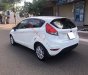 Ford Fiesta 2014 - Cần bán gấp Ford Fiesta đời 2014, màu trắng số tự động, 415 triệu