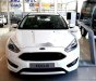 Ford Focus 2018 - Bán xe Ford Focus năm 2018, màu trắng, giá tốt