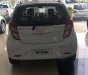 Chevrolet Spark LT 1.2 MT 2018 - Bán xe Chevrolet Spark LT 1.2 MT sản xuất 2018, màu trắng, 364tr