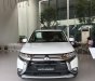 Mitsubishi Outlander 2.0 Premium 2018 - Cần bán Mitsubishi 2.0 Premium đời 2018, giá chỉ 941 triệu