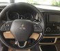 Mitsubishi Outlander 2.0 CVT 2018 - Cần bán Mitsubishi Outlander 2.0 CVT sản xuất 2018, màu nâu