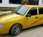 Hyundai Sonata 1998 - Cần bán Hyundai Sonata sản xuất năm 1998, màu vàng, nhập khẩu nguyên chiếc, giá 38tr