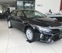 Toyota Camry E 2018 - Bán Toyota Camry khuyến mãi cực sốc, giảm tiền mặt trên giá xe, tặng phụ kiện chính hãng. LH Ms Trang 096 938 2010