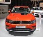 Volkswagen Tiguan 2018 - Cần bán gấp Volkswagen Tiguan đời 2018, màu đỏ, giá tốt 