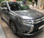 Mitsubishi Outlander 2.0 CVT 2016 - Bán Mitsubishi Outlander 2.0 CVT đời 2016, màu xám, nhập khẩu Nhật Bản