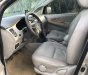 Toyota Innova 2011 - Cần bán xe Toyota Innova năm sản xuất 2011 xe gia đình giá cạnh tranh