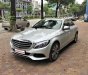 Mercedes-Benz C class C250 2018 - Cần bán lại xe Mercedes C250 sản xuất 2018, màu bạc