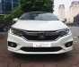 Honda City 1.5top 2017 - Bán Honda City 1.5top sản xuất 2017, màu trắng số tự động, 615 triệu