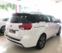 Kia Sedona 2018 - Cần bán lại xe Kia Sedona 2018, màu trắng, giá tốt