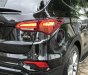 Hyundai Santa Fe 4WD 2017 - Bán Hyundai Santa Fe 4WD sản xuất năm 2017, màu đen