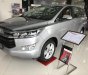 Toyota Innova 2.0V 2018 - Bán Innova 2.0V giao ngay, khuyến mãi 60tr