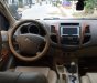 Toyota Fortuner v 2010 - Bán Toyota Fortuner v sản xuất năm 2010, màu bạc xe gia đình