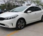 Kia Cerato 1.6AT 2018 - Bán xe Kia Cerato 1.6AT tặng full bộ phụ kiện. Trả trước 135 triệu nhận ngay xe